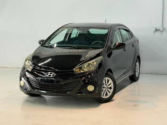 HYUNDAI HB20S 1.6 COMFORT PLUS 16V FLEX 4P MANUAL HYUNDAI HB20S 1.6 COMFORT PLUS 16V FLEX 4P MANUAL